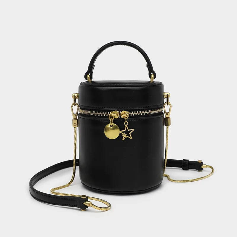 Factory Direct Sales 2021 New Shoulder Handbag Chain Multi-functional Hot Style Female Wild Batch tTrend Messenger Bag
Factory Direct Sales 2021 New Shoulder Handbag Chain Multi-functional Hot Style Female Wild Batch tTrend Messenger Bag