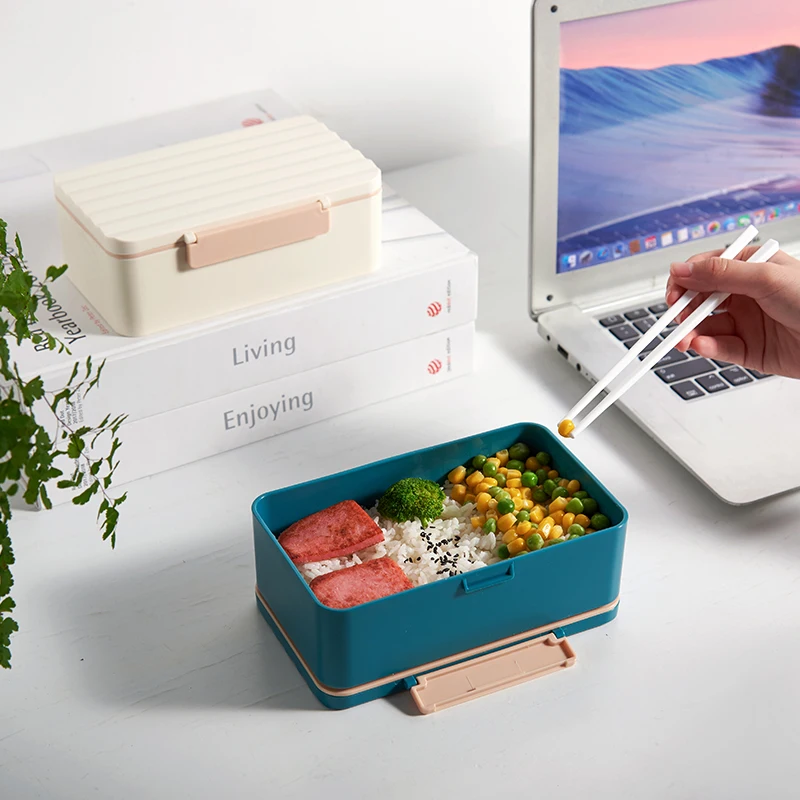 Plastic Material Leak Proof Single Layer Simple Wave Container Food Bento Student Lunch Box
Plastic Material Leak Proof Single Layer Simple Wave Container Food Bento Student Lunch Box