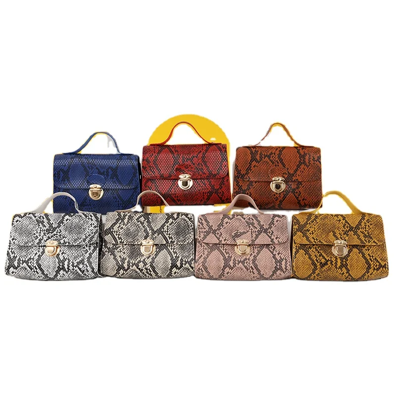 Wholesale new york handbags retro snake print lock chain purses new handbags 2021 trending
Wholesale new york handbags retro snake print lock chain purses new handbags 2021 trending