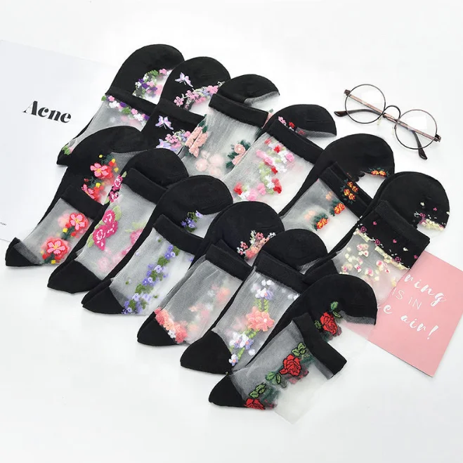 Beautiful women lace socks crystal glass silk short thin transparent roses flower Socks, Picture shown
Beautiful women lace socks crystal glass silk short thin transparent roses flower Socks, Picture shown