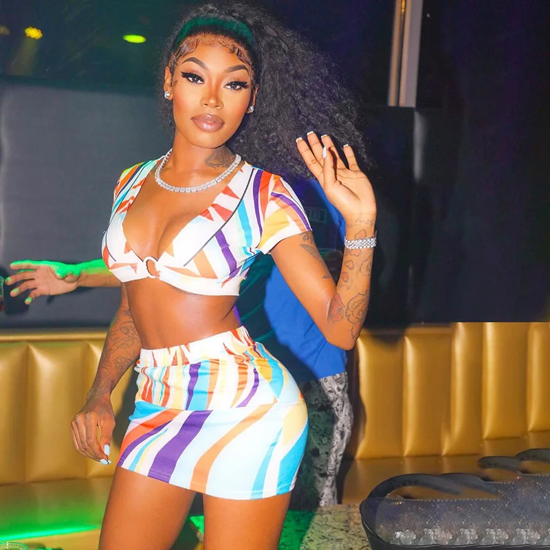 Summer New Arrival Striped Printed Patchwork V Neck Party Club Crop Tops & Skirt Two Piece Set Women Skirt Set, Colorful
Summer New Arrival Striped Printed Patchwork V Neck Party Club Crop Tops & Skirt Two Piece Set Women Skirt Set, Colorful