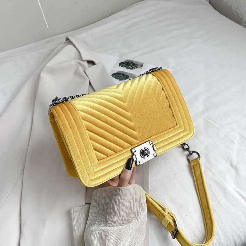 Wholesale Fashion Female ladies hand bag women velvet bags vendor velvet purse and handbags, Blue, black,white or custom made
Wholesale Fashion Female ladies hand bag women velvet bags vendor velvet purse and handbags, Blue, black,white or custom made
