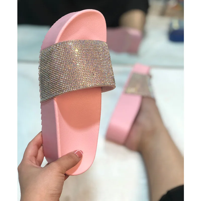 Hot Sale Summer Large Size Platform Slippers Fashion Rhinestone Female Flip Flops Slipper Women Sandals And Slipper
Hot Sale Summer Large Size Platform Slippers Fashion Rhinestone Female Flip Flops Slipper Women Sandals And Slipper