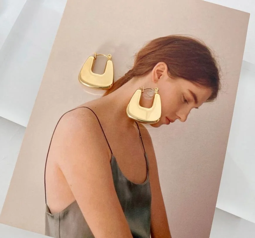 2021 Trending Non Tarnish Stainless Steel Jewelry Chunky U shaped Hoops Gold Plated Hoop Earrings
2021 Trending Non Tarnish Stainless Steel Jewelry Chunky U shaped Hoops Gold Plated Hoop Earrings