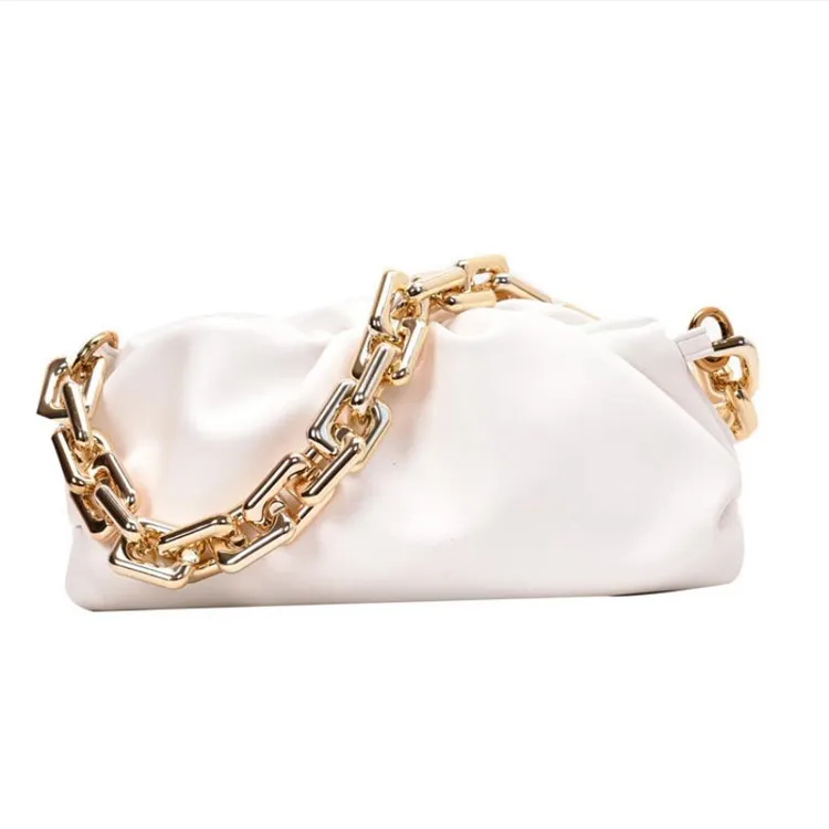 The new 2020 fashion pleated chain handbag is versatile with simple one-shoulder bag, White, blue, black, violet, brown
The new 2020 fashion pleated chain handbag is versatile with simple one-shoulder bag, White, blue, black, violet, brown