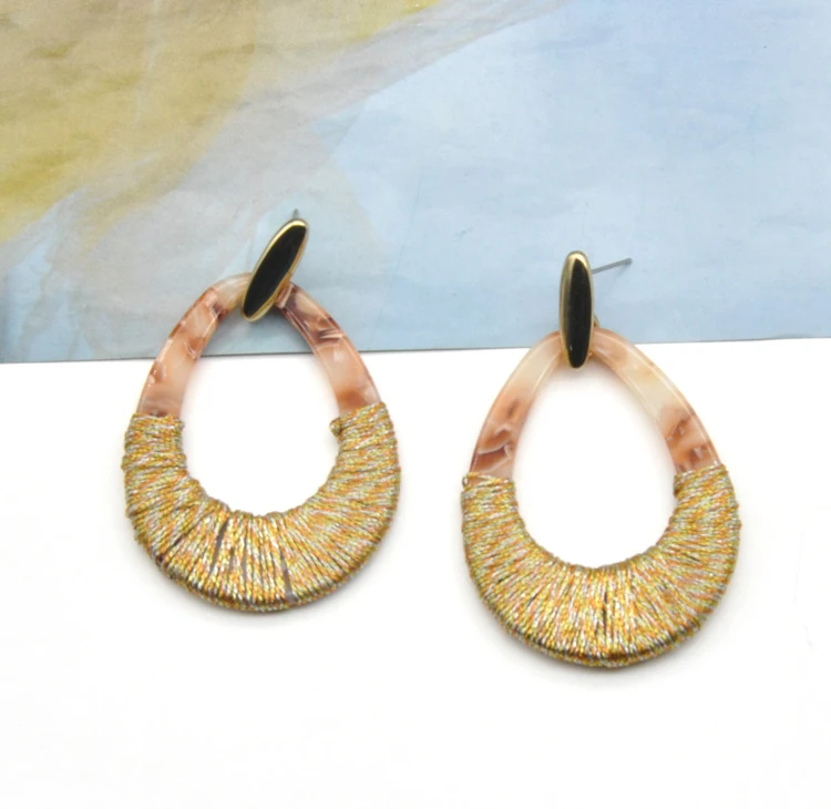 2021 Custom design gold thread roll acetate small simple unique stud earrings