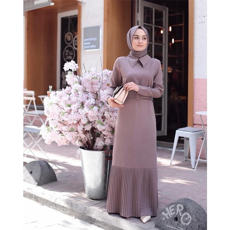 Elegant Middle East Ramadan Dress Evening Party Cardigan Kimono Long Robe Gowns Islamic Clothing Muslim Pleated Abaya, 1 color
Elegant Middle East Ramadan Dress Evening Party Cardigan Kimono Long Robe Gowns Islamic Clothing Muslim Pleated Abaya, 1 color