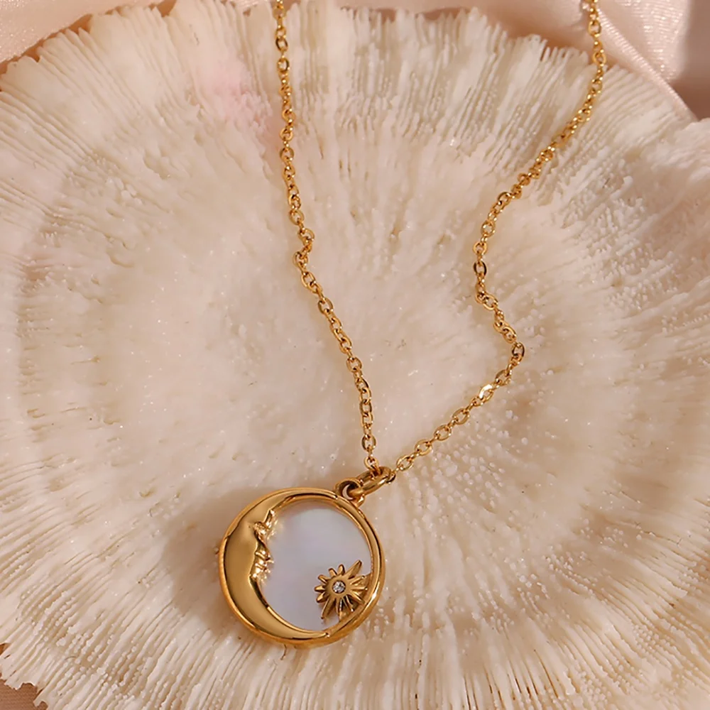 New Design Natural Shell 18k Gold Plated Disc Sun Moon Pendant Necklace Tarnish Free Stainless Steel Necklace Design Jewelry
New Design Natural Shell 18k Gold Plated Disc Sun Moon Pendant Necklace Tarnish Free Stainless Steel Necklace Design Jewelry