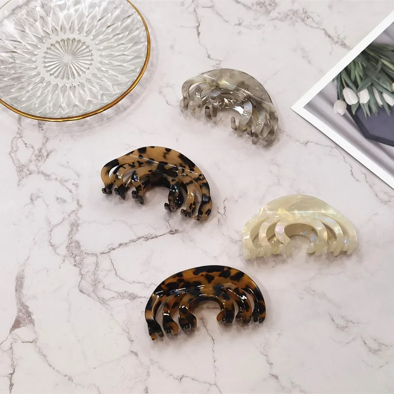 Factory Wholesale Korean Large Acetate Claw Clips Hair Accessories For Women Custom Geometric Elegant Leopard Hair Claw Clip
Factory Wholesale Korean Large Acetate Claw Clips Hair Accessories For Women Custom Geometric Elegant Leopard Hair Claw Clip