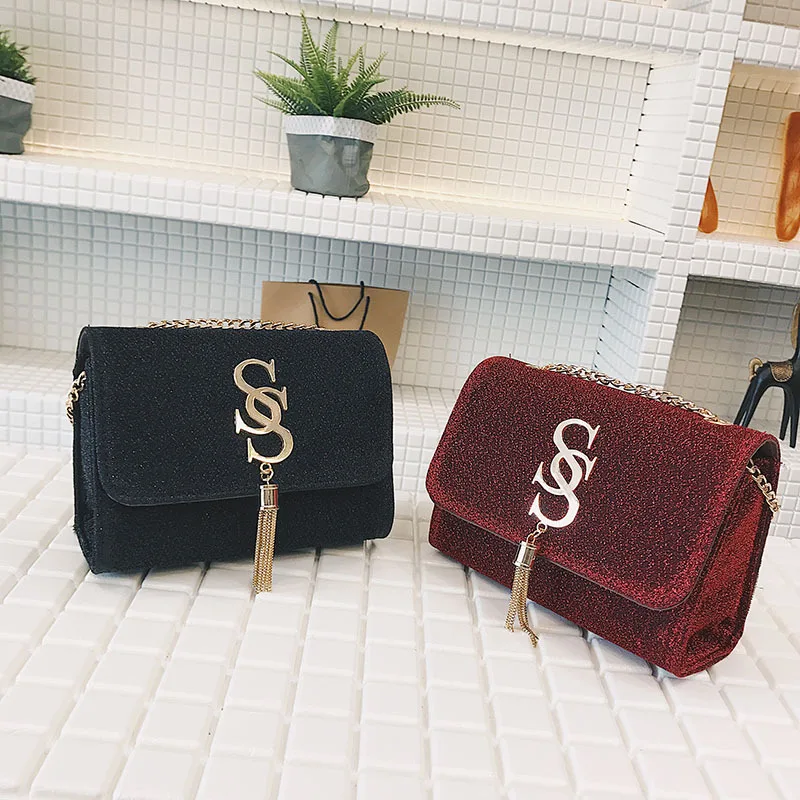 The new Korean fashion tassel chain girl messenger bag all-match shoulder bag, Picture
The new Korean fashion tassel chain girl messenger bag all-match shoulder bag, Picture