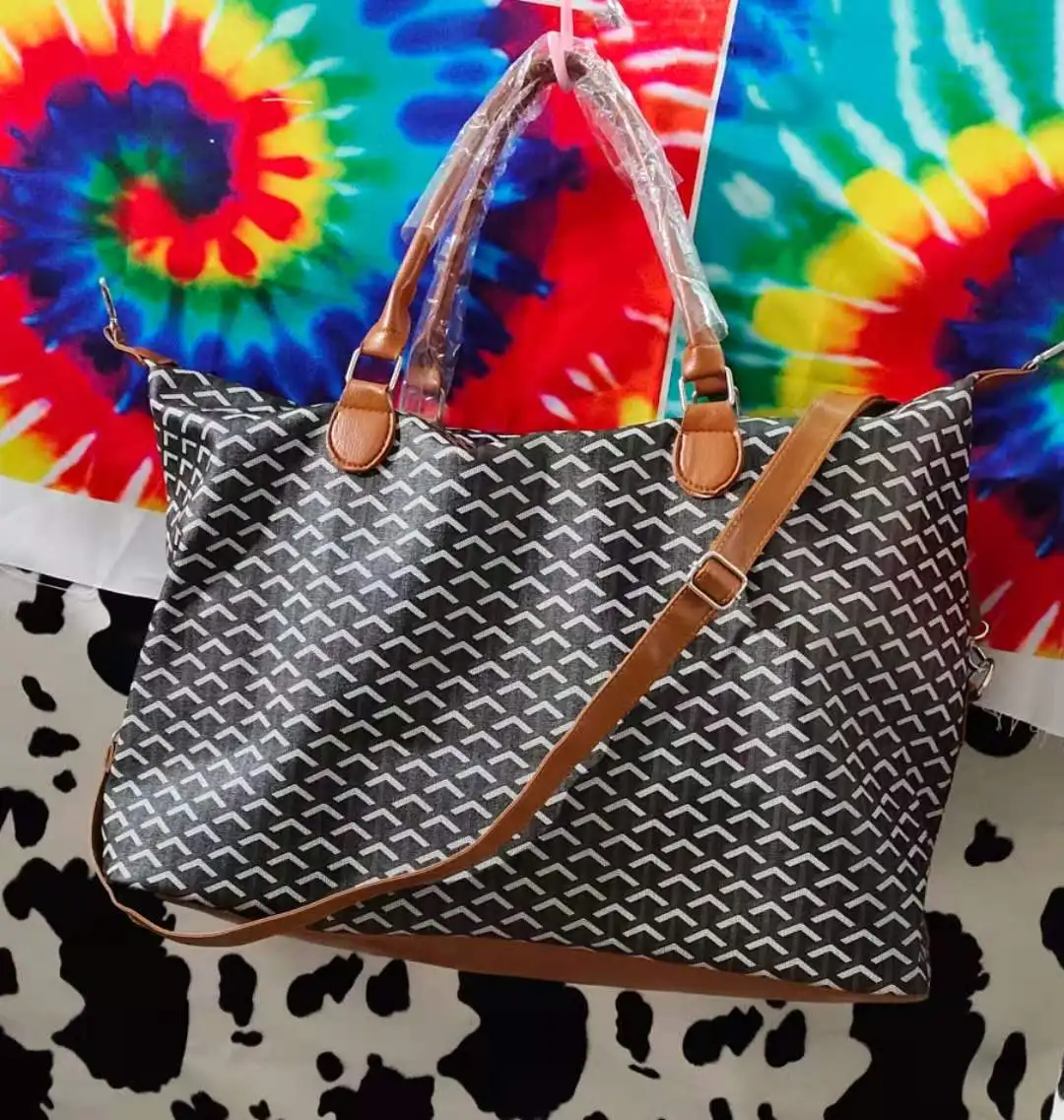 Free samples fashion women's crossbody shoulder bag with shoulder strap ladies handbag factory direct sales support OEM large qu
Free samples fashion women's crossbody shoulder bag with shoulder strap ladies handbag factory direct sales support OEM large qu