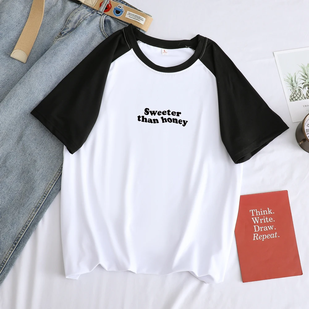 SWEETER THAN HONEY Letter Print Tee Shirt Femme Summer Short Sleeve Harajuku Funny Loose Hit Color Streetwear T Shirt Women Tops
SWEETER THAN HONEY Letter Print Tee Shirt Femme Summer Short Sleeve Harajuku Funny Loose Hit Color Streetwear T Shirt Women Tops