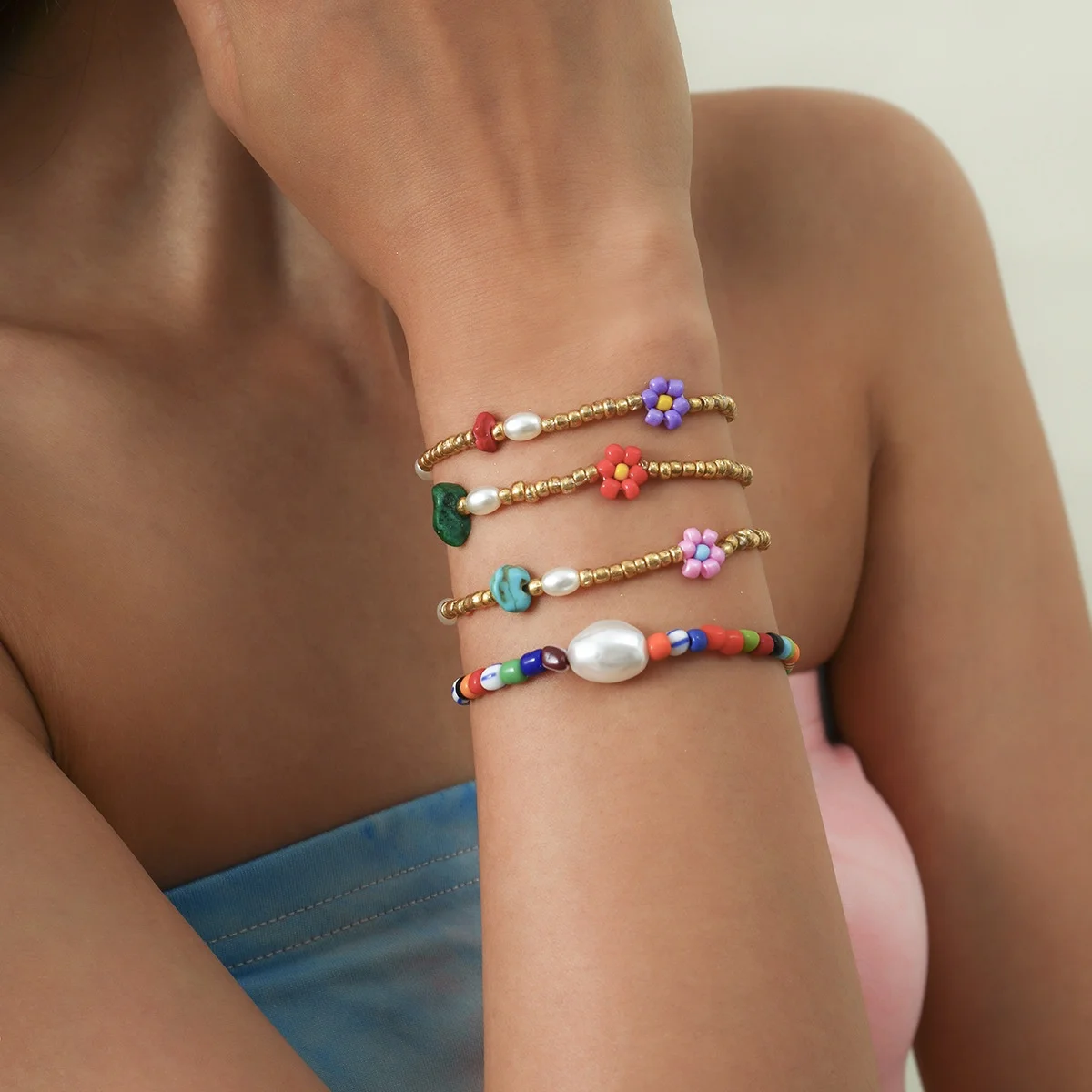 New trendy fashion jewelry sets for women Boho woven small daisy flower bracelet set 4pcs mix and match beaded bracelets girls
New trendy fashion jewelry sets for women Boho woven small daisy flower bracelet set 4pcs mix and match beaded bracelets girls