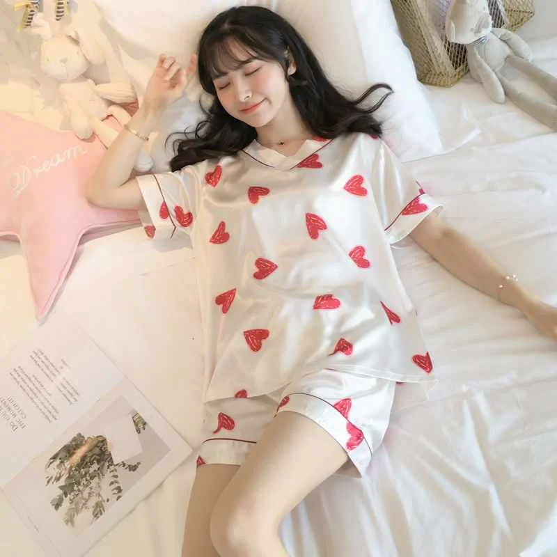 Pajamas women's thin ice silk home short-sleeved V-neck simulation silk cartoon loose ladies home clothes
Pajamas women's thin ice silk home short-sleeved V-neck simulation silk cartoon loose ladies home clothes