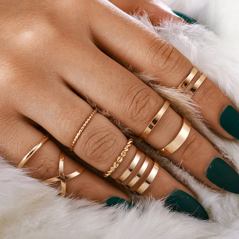 

8 Pcs Set Bohemian Vintage Gold Crescent Geometric Joint Finger Knuckle Ring Set for Women Crystal Personality Design Jewelry, Geometric round big rings