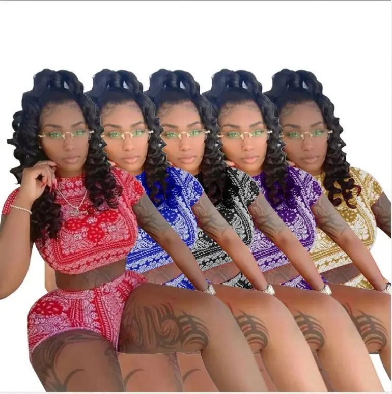 2021 two-piece summer wear 4 colors tshirt top with shorts bandana flora printed 2 piece short set
2021 two-piece summer wear 4 colors tshirt top with shorts bandana flora printed 2 piece short set