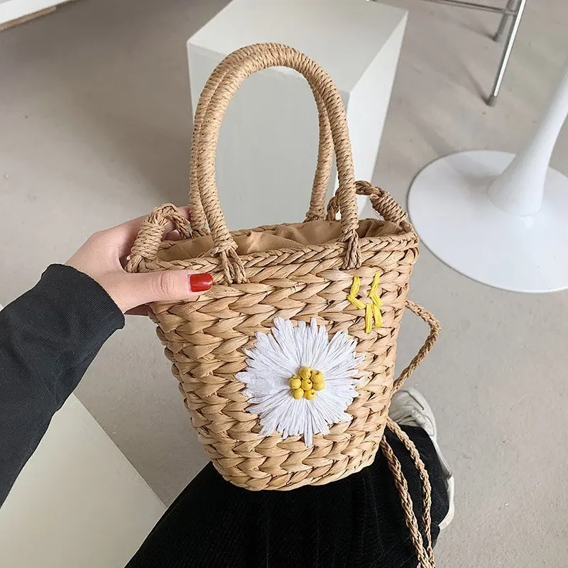 2021 Summer Straw Women Beach Bag Bucket Ladies Handbags Basket Tote Bags Lady Crossbody Bag, As picture
2021 Summer Straw Women Beach Bag Bucket Ladies Handbags Basket Tote Bags Lady Crossbody Bag, As picture
