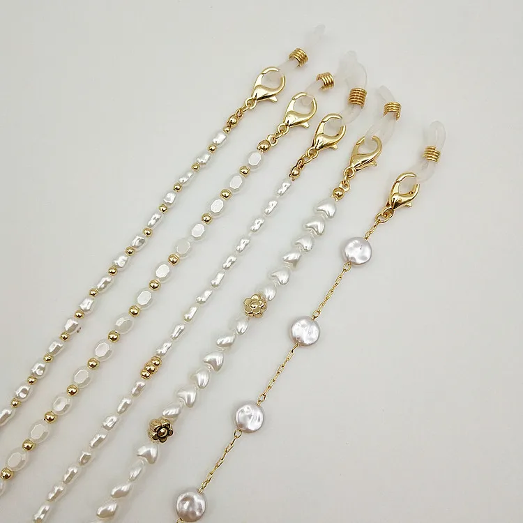 Handmade Pearls Face Cover Lanyard Glasses Lanyard Strap Necklace Long Chain Necklace For Women
Handmade Pearls Face Cover Lanyard Glasses Lanyard Strap Necklace Long Chain Necklace For Women