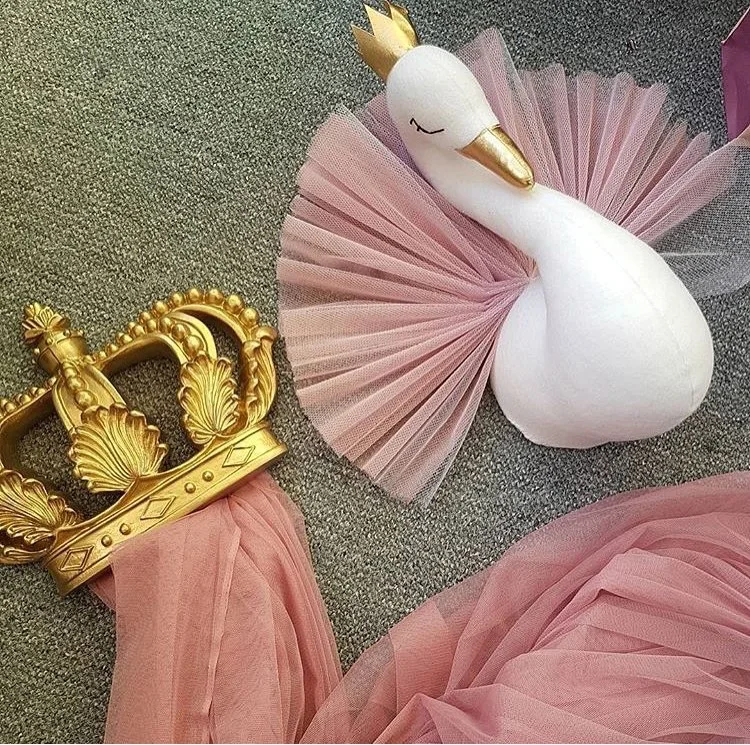 Soft Crown Swan Dolls Wall Hanging Decorations Children Room Nursery Decor Animal Head Stuffed Toys
Soft Crown Swan Dolls Wall Hanging Decorations Children Room Nursery Decor Animal Head Stuffed Toys