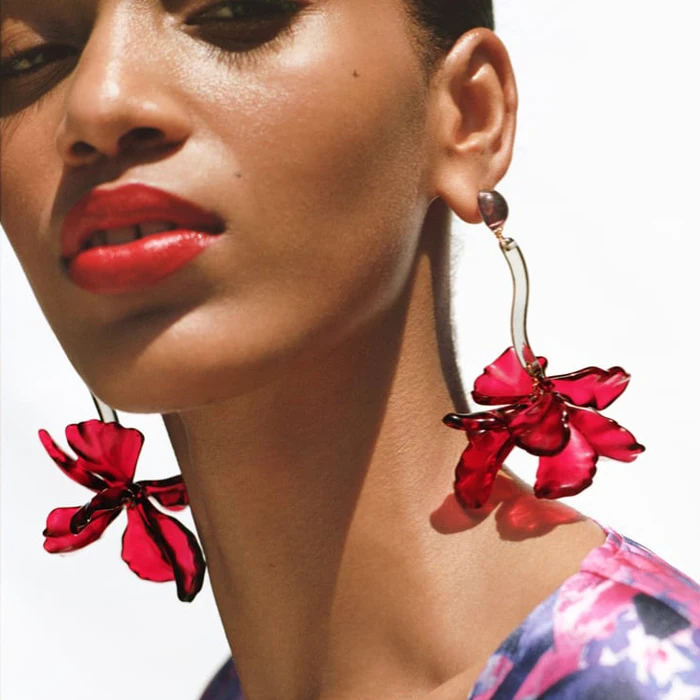 ZA New Fashion Long red Acrylic resin Leaf Flower petal drop Earrings for Women Party Summer Jewelry petal Wholesale 
ZA New Fashion Long red Acrylic resin Leaf Flower petal drop Earrings for Women Party Summer Jewelry petal Wholesale
