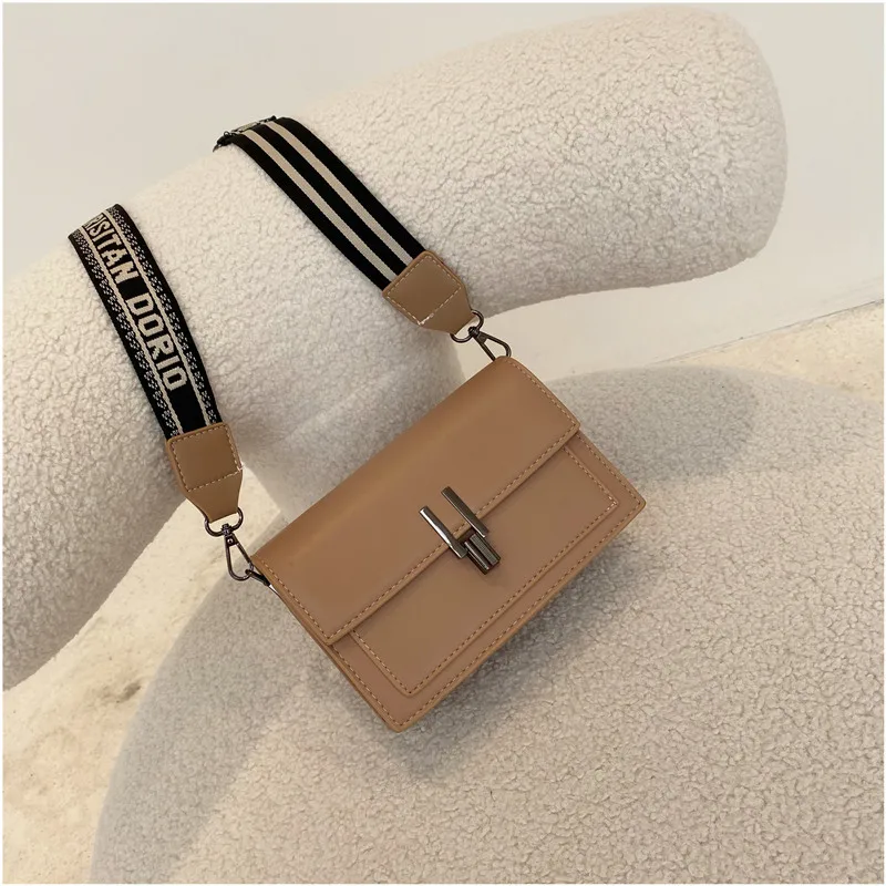 Trendy Version Girl Bag Colorful Wide Strap Crossbody Square Bag pu leather women bags handbag shoulder, Black,brown,coffee,khaki
Trendy Version Girl Bag Colorful Wide Strap Crossbody Square Bag pu leather women bags handbag shoulder, Black,brown,coffee,khaki