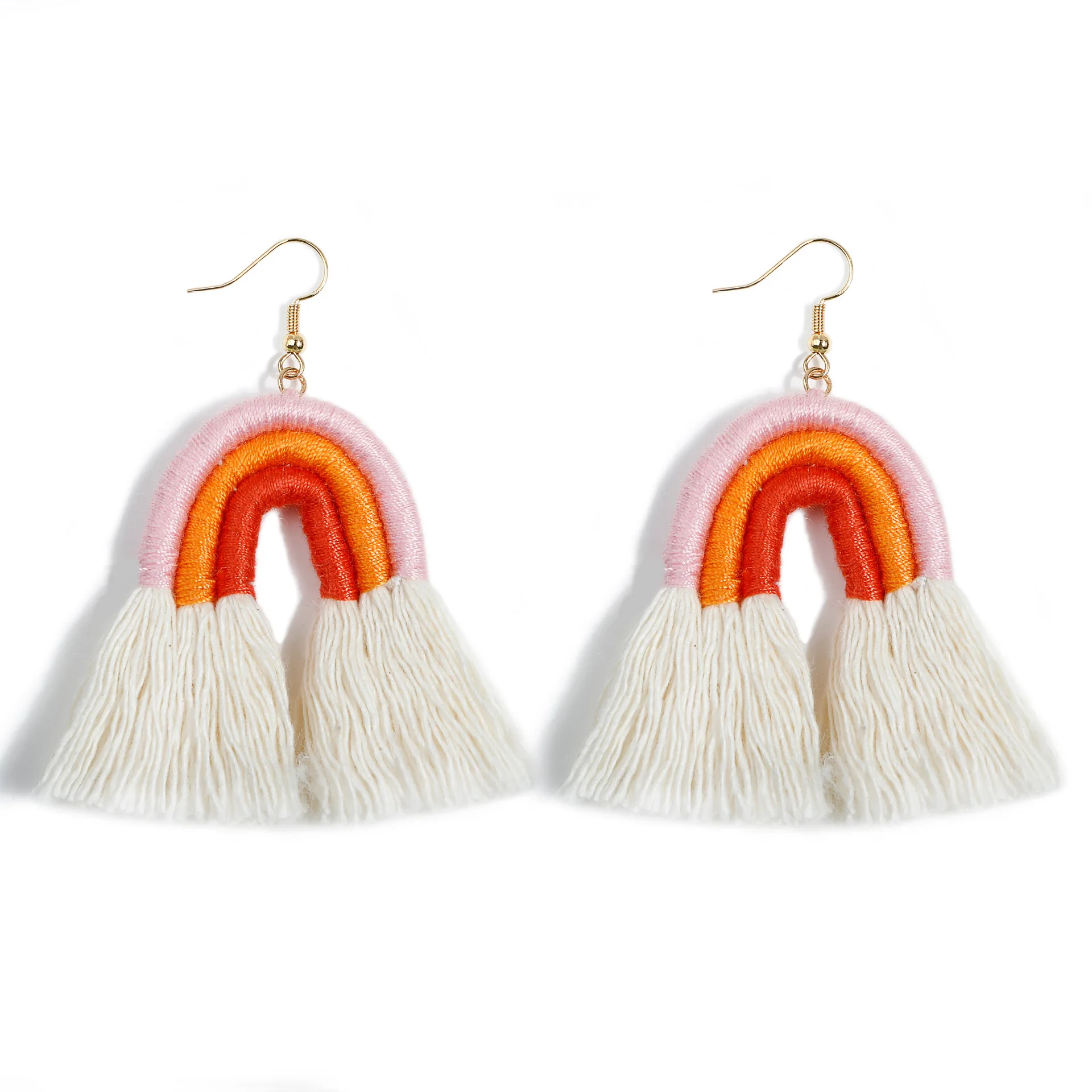 Customized personality tassel rainbow hand-woven vintage INS earrings bohemian earrings
Customized personality tassel rainbow hand-woven vintage INS earrings bohemian earrings