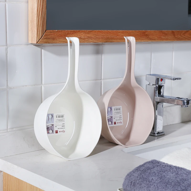 Japanese Korean Style High Quality PP Plastic Kitchen Accessories BathroomVertical Plastic Water Scoop, White;pink;green
Japanese Korean Style High Quality PP Plastic Kitchen Accessories BathroomVertical Plastic Water Scoop, White;pink;green