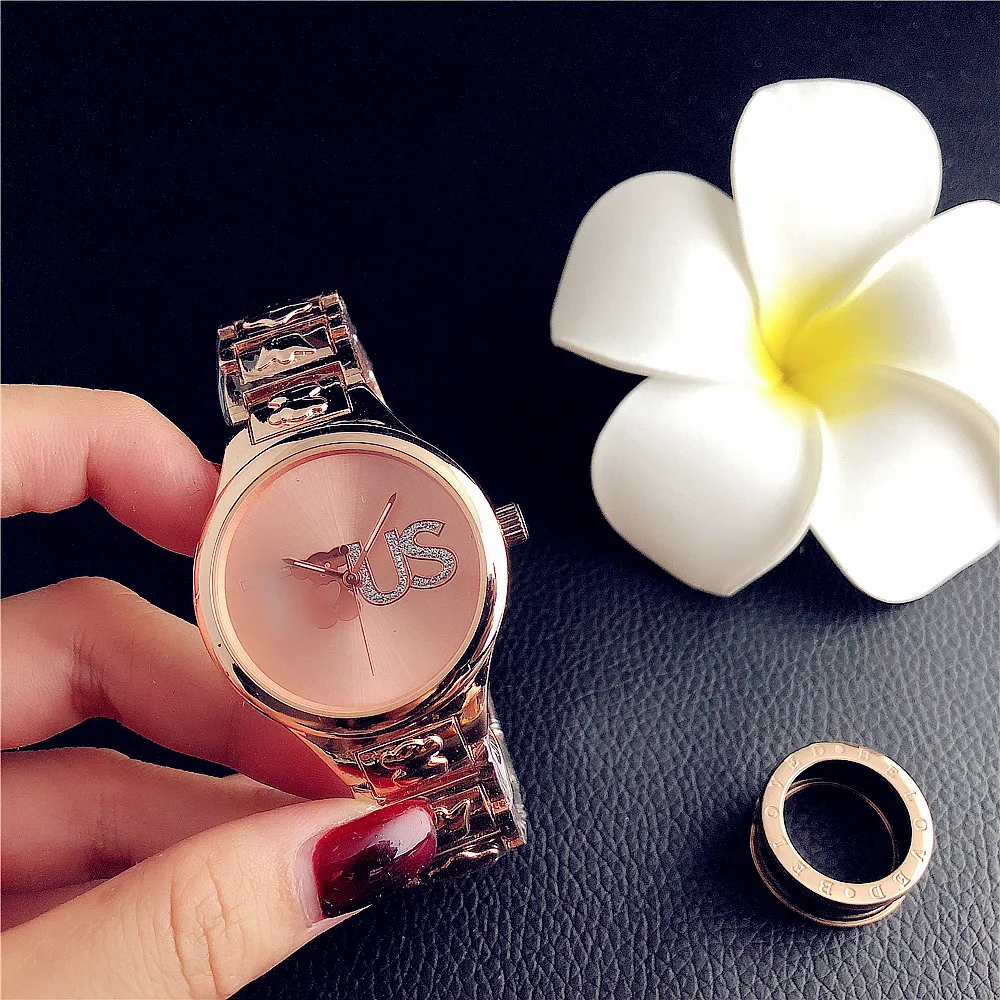 dropshipping luxury gold steel men's wristwatches quality warranty quartz watch sport wristwatch waterproof with wholesale pric
dropshipping luxury gold steel men's wristwatches quality warranty quartz watch sport wristwatch waterproof with wholesale pric