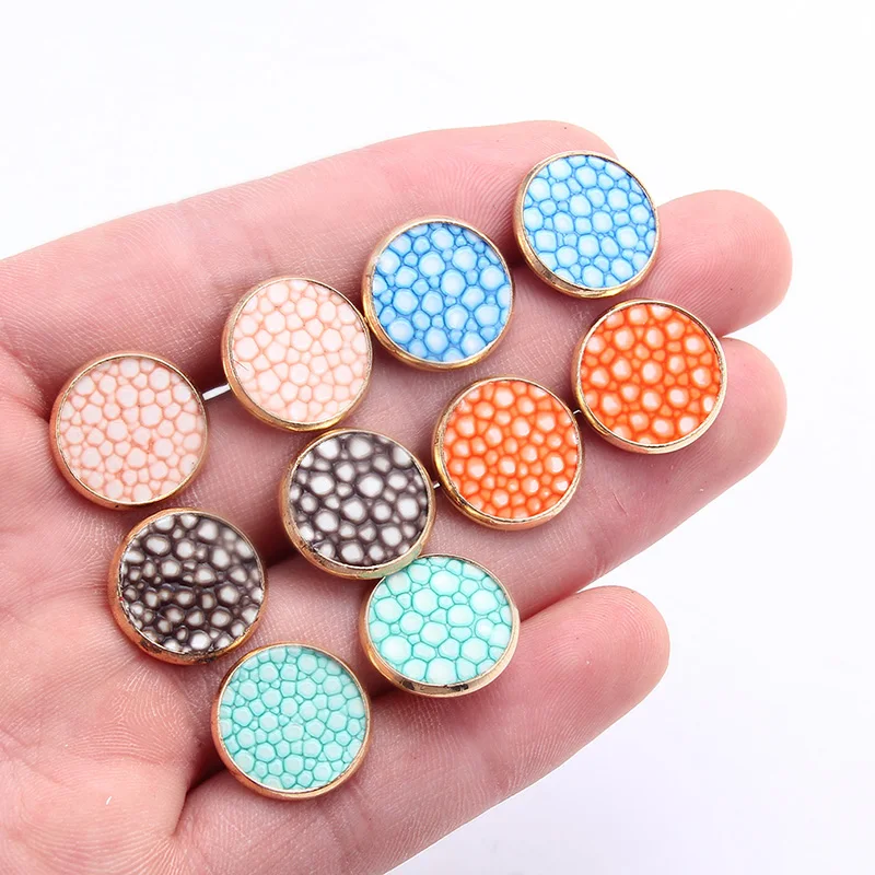 Vintage New Circle Leather Stud Earrings Solid Color Leather Jewelry Women Accessories Gift for Friend Hot Sale Wholesale, Picture
Vintage New Circle Leather Stud Earrings Solid Color Leather Jewelry Women Accessories Gift for Friend Hot Sale Wholesale, Picture