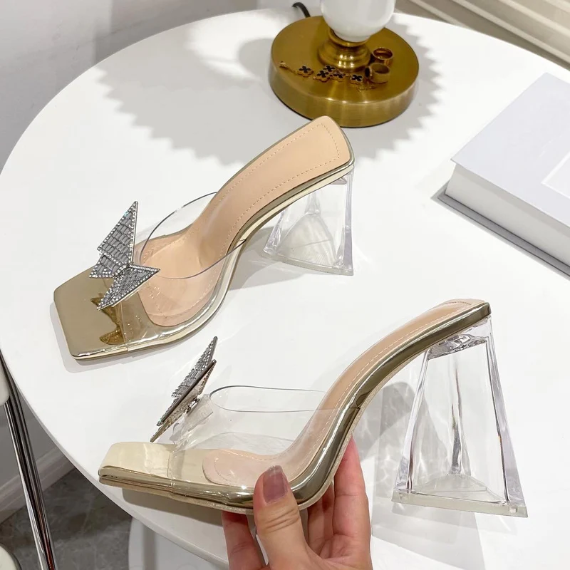 Fashion 20222 Rhinestone Bowtie Buckle Slippers Women Summer Transparent Jelly Sandals Crystal Perspex Heels Ladies Shoes mujer
Fashion 20222 Rhinestone Bowtie Buckle Slippers Women Summer Transparent Jelly Sandals Crystal Perspex Heels Ladies Shoes mujer