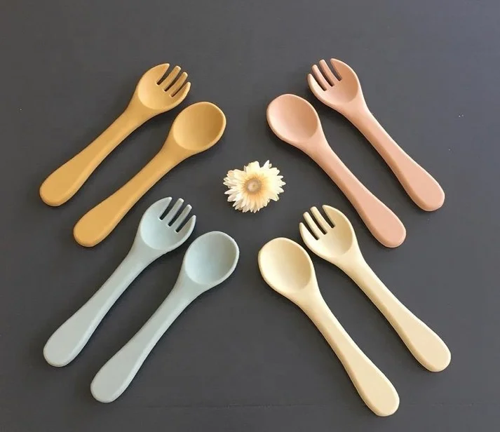Customized Logo Silicone Baby Spoon and Fork for Infant Baby Feeding Spoon and Fork set for Feeding Babies
Customized Logo Silicone Baby Spoon and Fork for Infant Baby Feeding Spoon and Fork set for Feeding Babies