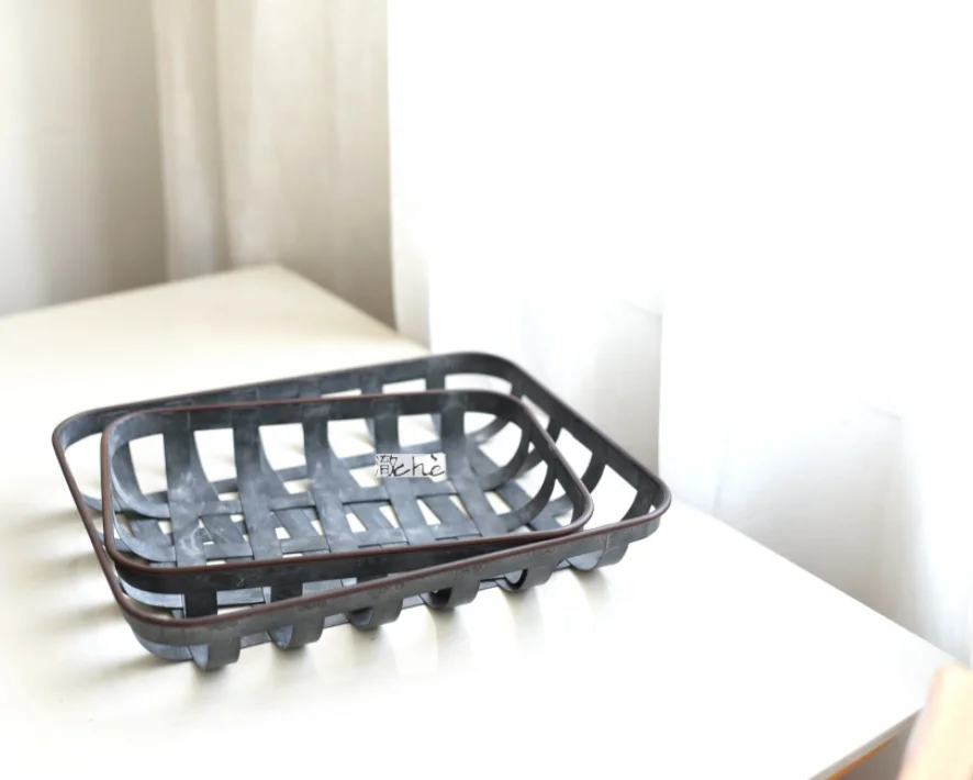 Hot sale old wrought iron storage tray high-grade gray storage basket storage tray bread tray
Hot sale old wrought iron storage tray high-grade gray storage basket storage tray bread tray