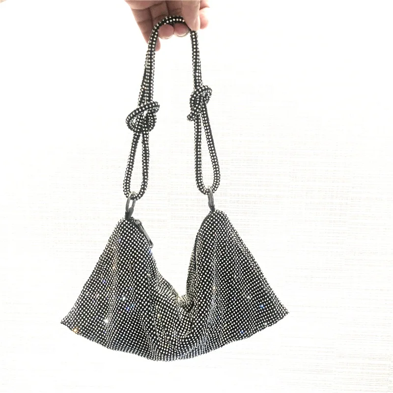 wholesale Outdoor ladies dancing bags diamond party women handbag bling ladies overnight party purse bags
wholesale Outdoor ladies dancing bags diamond party women handbag bling ladies overnight party purse bags