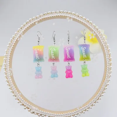 2021 New Arrivals Designer Hot Selling Good Quality Creative Candy Cartoon Bear Resin Gradient Animal Earrings Wholesale
2021 New Arrivals Designer Hot Selling Good Quality Creative Candy Cartoon Bear Resin Gradient Animal Earrings Wholesale