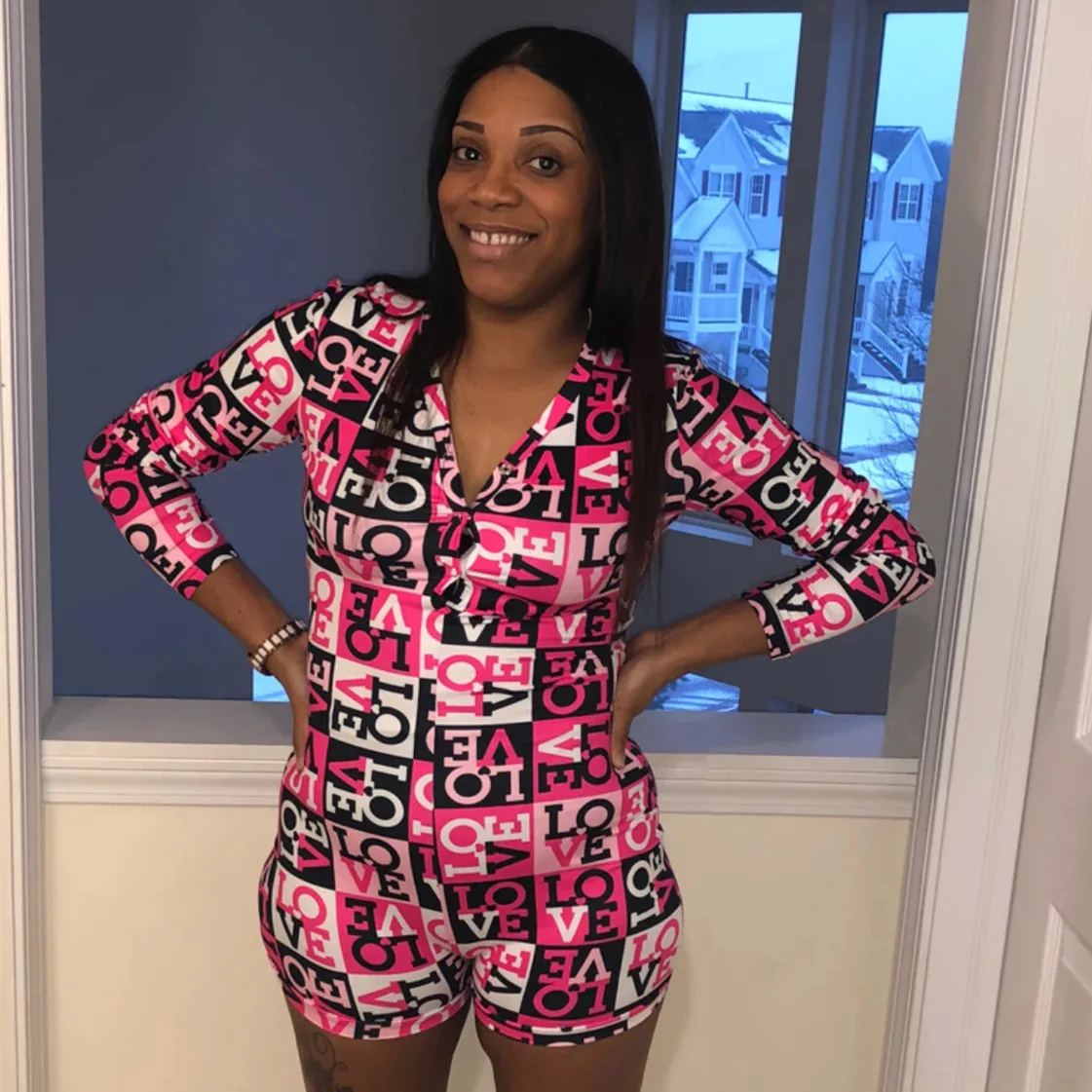 2021 Wholesale sleep wear sexy bodycon onesie pajama womens adult one piece onesie for women
2021 Wholesale sleep wear sexy bodycon onesie pajama womens adult one piece onesie for women