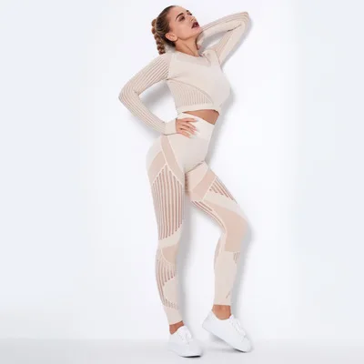 Fitness High Waist Mesh Tight Leggings Yoga Set Fitness Workout Crop Top and Pants Running Suit Seamless Movement Mesh Yoga Suit
Fitness High Waist Mesh Tight Leggings Yoga Set Fitness Workout Crop Top and Pants Running Suit Seamless Movement Mesh Yoga Suit