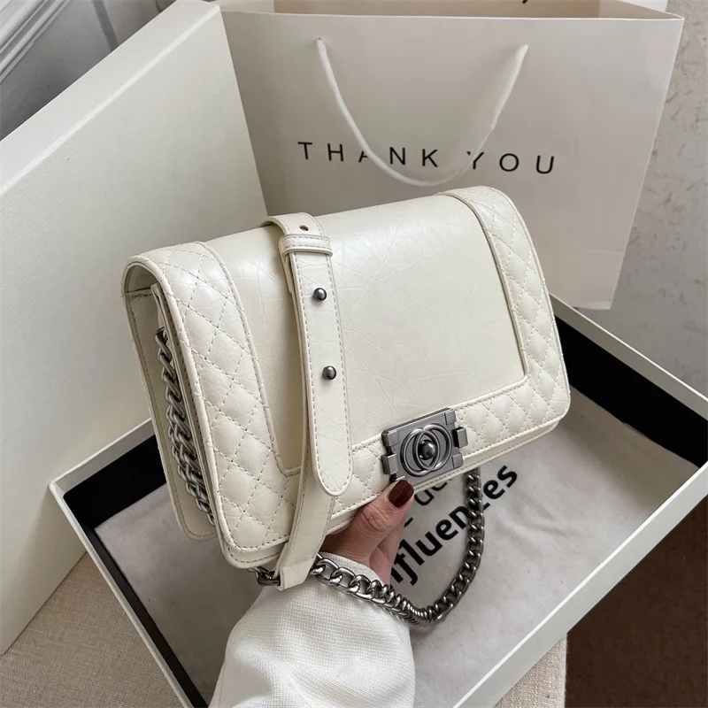 2022 New Latest Drop Shipping Hand Bags Solid PU Luxury Chain Bag Small Jelly Women Shoulder Handbag
2022 New Latest Drop Shipping Hand Bags Solid PU Luxury Chain Bag Small Jelly Women Shoulder Handbag