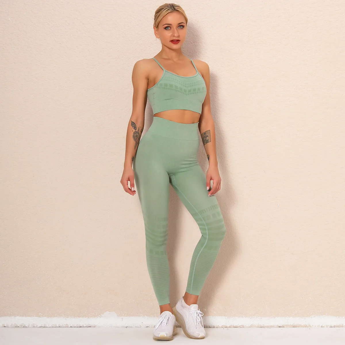 Custom Logo High Waisted Yoga Leggings and Sports Bra Set Compression Gym Tight Pants Wear Women Fitness Sets
Custom Logo High Waisted Yoga Leggings and Sports Bra Set Compression Gym Tight Pants Wear Women Fitness Sets