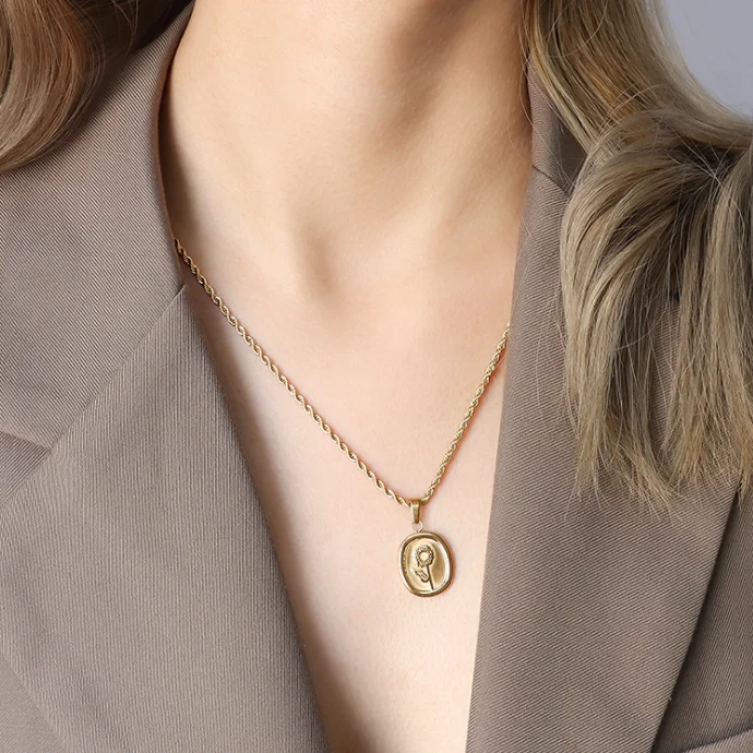 Vintage Style Rose Coin Necklace Minimalist Gold Oval Pendant Flower Coin Rope Chain Necklace Gifts For Friends
Vintage Style Rose Coin Necklace Minimalist Gold Oval Pendant Flower Coin Rope Chain Necklace Gifts For Friends