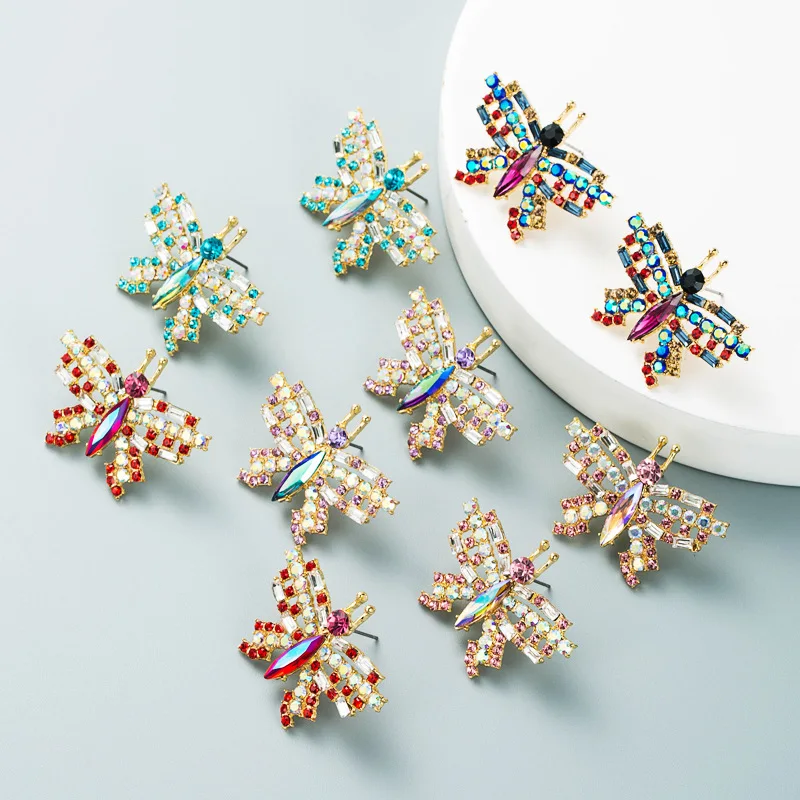 Drop Shipping Personality Sweet Wind Girl Heart Alloy Diamond Glass Diamond Diamond Butterfly Earrings
Drop Shipping Personality Sweet Wind Girl Heart Alloy Diamond Glass Diamond Diamond Butterfly Earrings