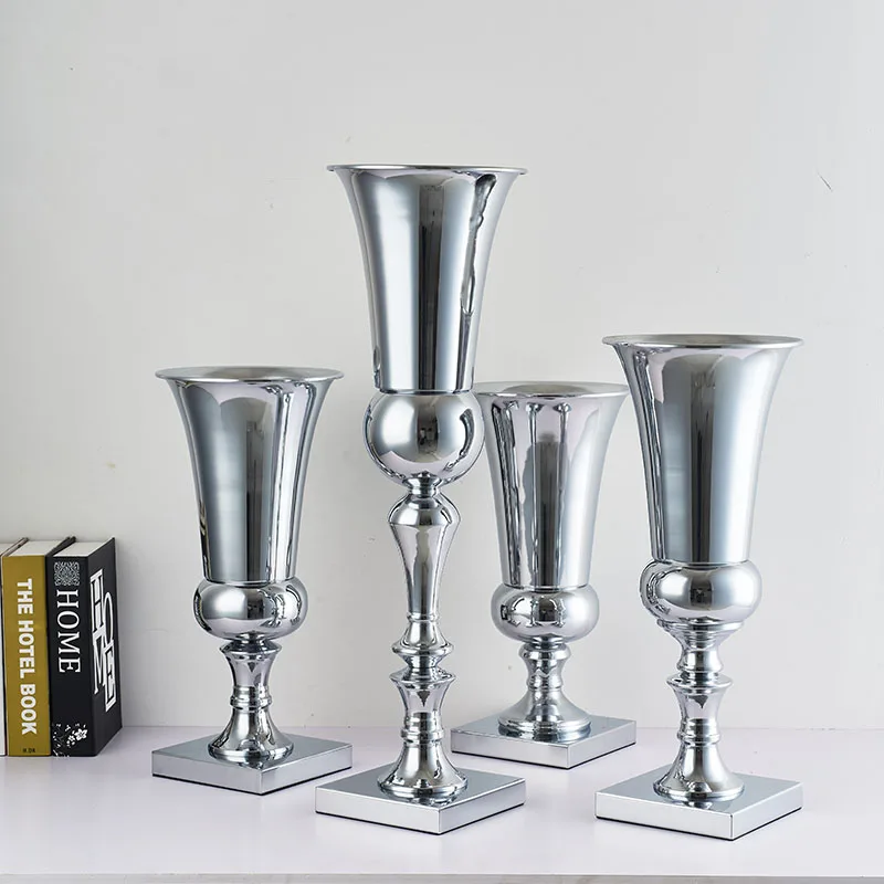 Home decoration metal vase wrought iron crafts wedding props main table vase home accessories Nordic simple plating vase 
Home decoration metal vase wrought iron crafts wedding props main table vase home accessories Nordic simple plating vase