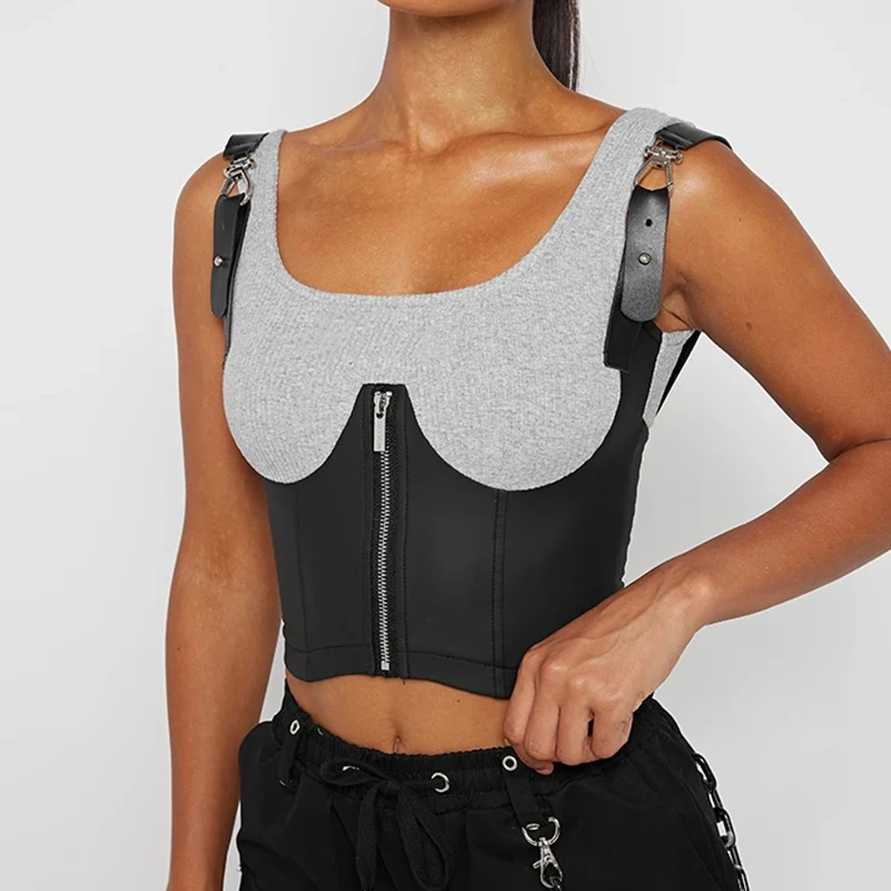 v neck strap ruched front zipper contrast patchwork pu leather cottonwomen crop tops fashionable 2021 fall, Casual black white
v neck strap ruched front zipper contrast patchwork pu leather cottonwomen crop tops fashionable 2021 fall, Casual black white