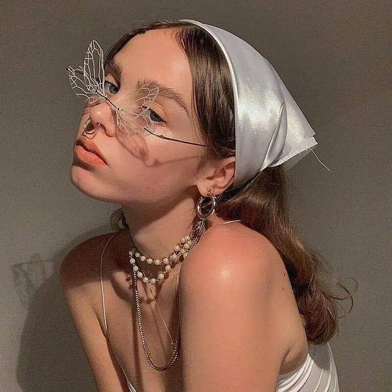 Newest Style Directly Delivery Dragonfly wings oversized womens sunglasses trendy for party
Newest Style Directly Delivery Dragonfly wings oversized womens sunglasses trendy for party