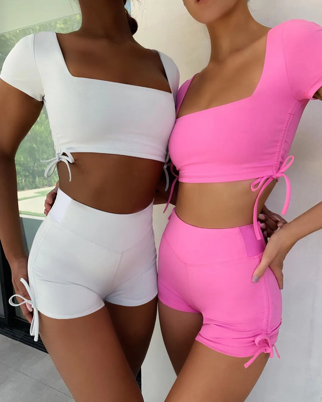 Wholesale Sport Soutfits Women Two Pieces Sets Short Sleeve Back Hollow Out And Leggings Lounge Wear Yoga Two Piece Set
Wholesale Sport Soutfits Women Two Pieces Sets Short Sleeve Back Hollow Out And Leggings Lounge Wear Yoga Two Piece Set