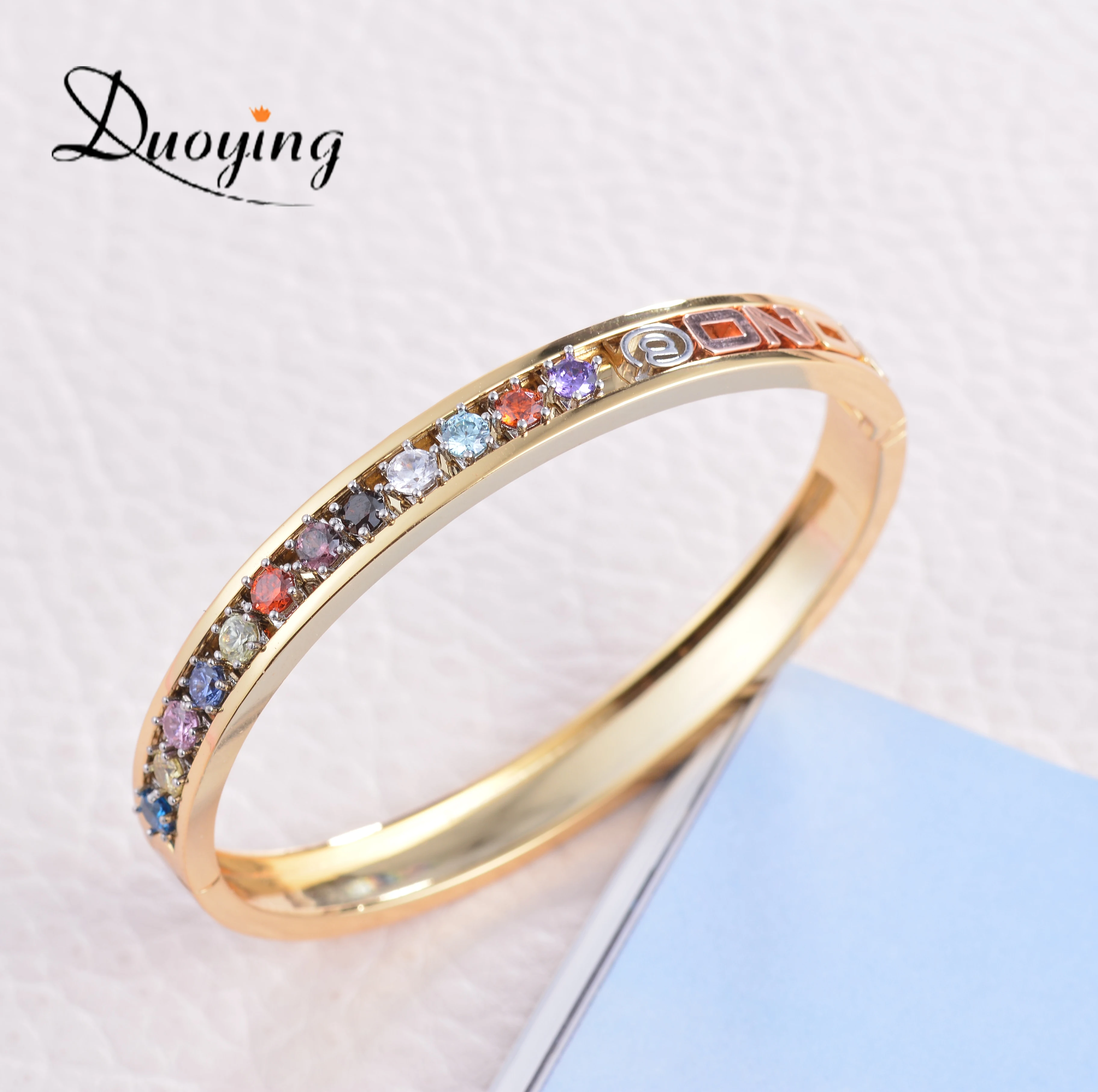 Duoying OEM pulseras de moda 18k gold plated slider bangle charm with zircon designer charms for diy bracelet charm bracelets
Duoying OEM pulseras de moda 18k gold plated slider bangle charm with zircon designer charms for diy bracelet charm bracelets