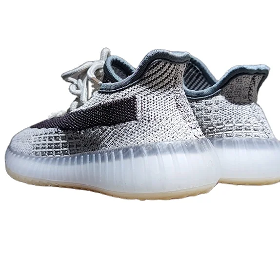 Children's sports shoes 2021 new boys' fashion light casual and comfortable running shoes, Gray
Children's sports shoes 2021 new boys' fashion light casual and comfortable running shoes, Gray