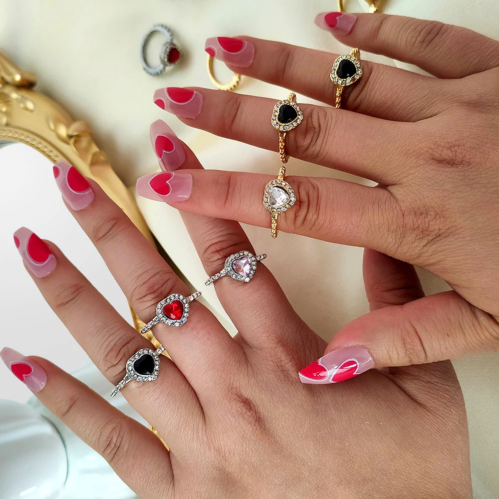 Exquisite Fashionable Wedding Jewelry Colorful Heart Rhinestone Rings For Women Pink Red Crystal Love Heart Finger Rings, Mixed color
Exquisite Fashionable Wedding Jewelry Colorful Heart Rhinestone Rings For Women Pink Red Crystal Love Heart Finger Rings, Mixed color