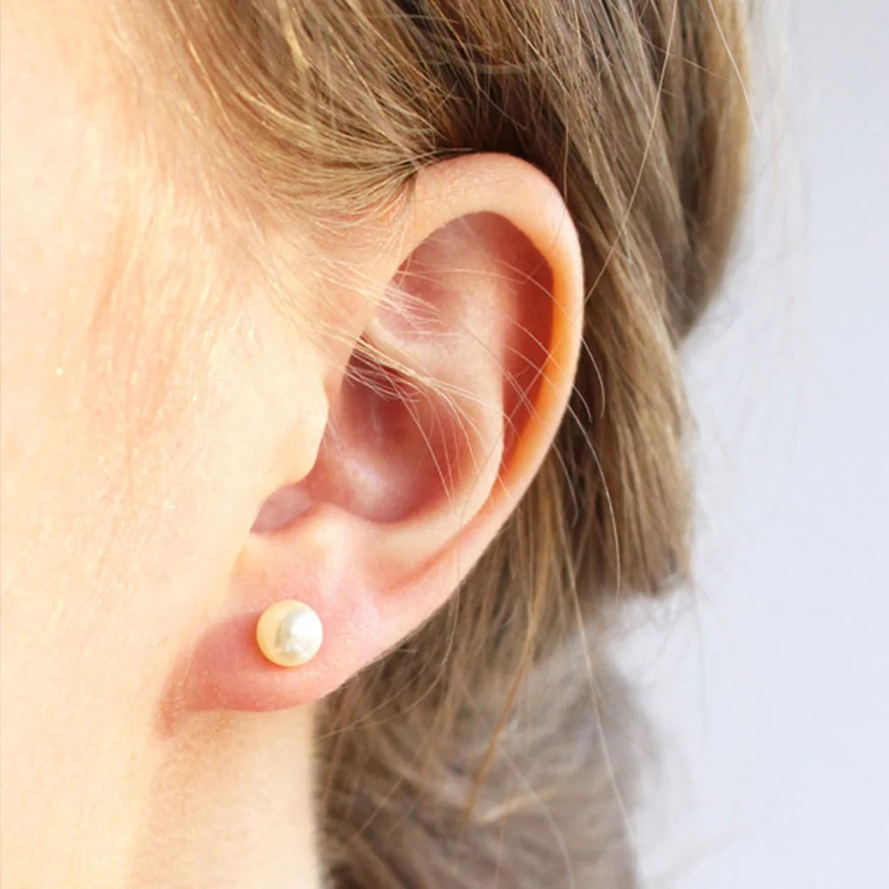 korea simple dainty women stainless steel gold plated pearl stud earrings 2021, Silver / gold / rose gold
korea simple dainty women stainless steel gold plated pearl stud earrings 2021, Silver / gold / rose gold