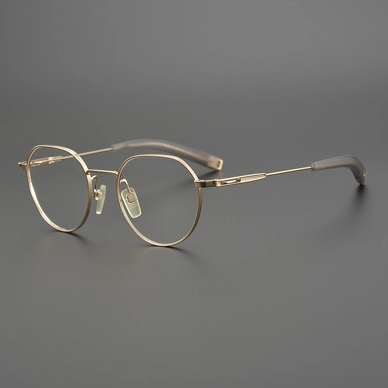 Exquisite retro artistic glasses frame fashionable pure titanium myopia glasses frame, 3 colors
Exquisite retro artistic glasses frame fashionable pure titanium myopia glasses frame, 3 colors