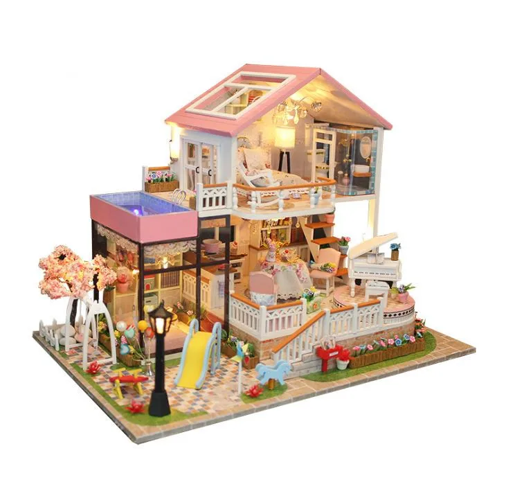 classic doll houses
